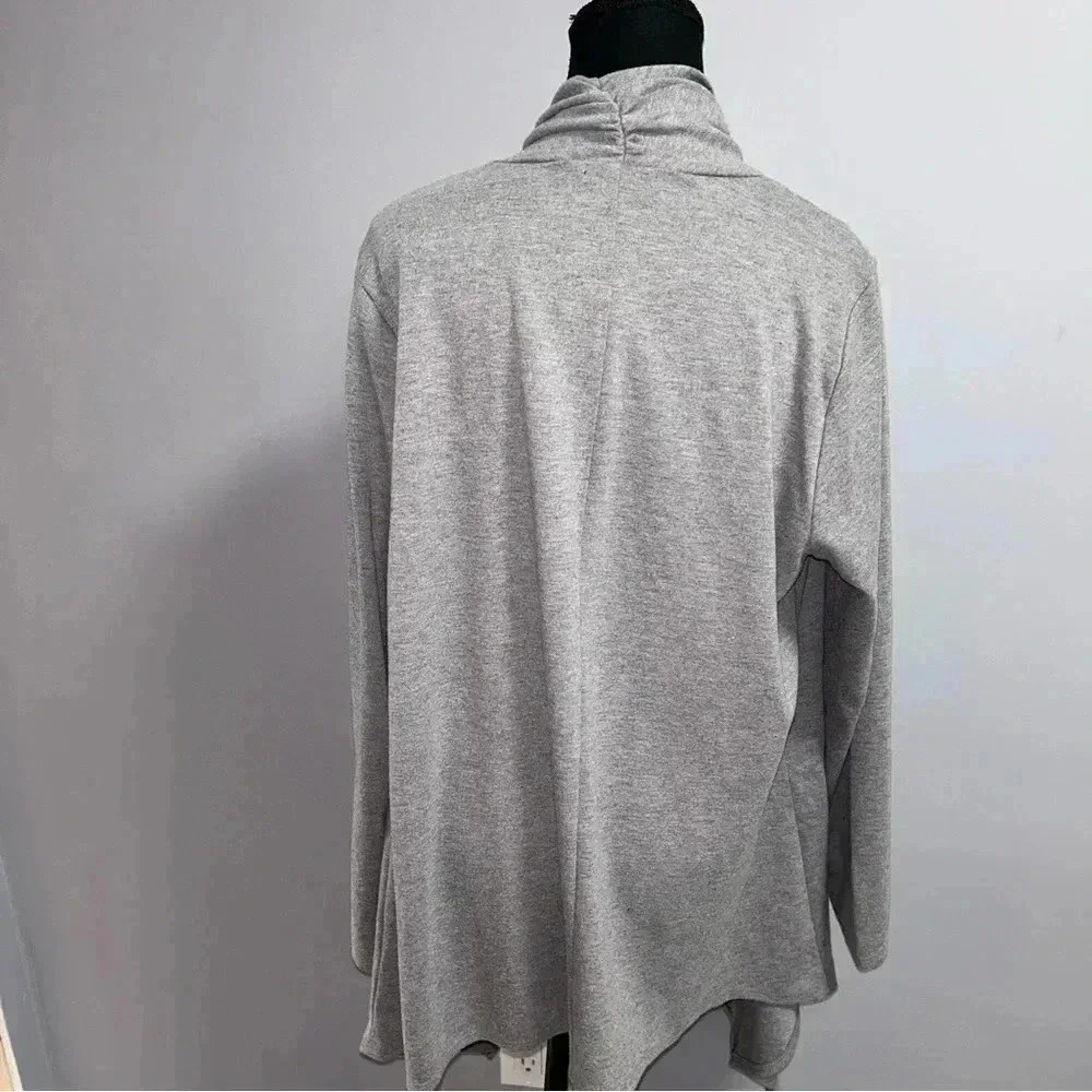 Torrid  Cardigan - Picture 3 of 5